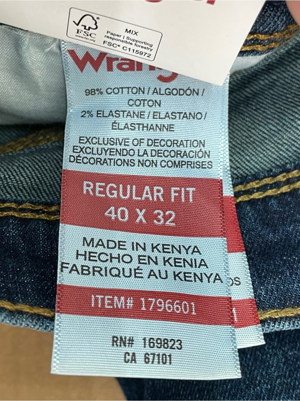 Wrangler Men’s Size: 40 x 32 REGULAR FIT STRETCH DENIM - Picture 6 of 7